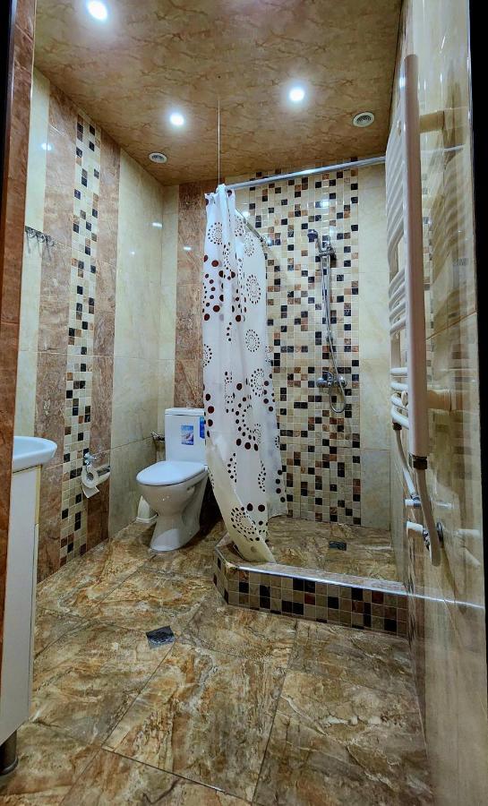 Superior Apt. With Balcony On Aram Street Apartment Yerevan Exterior photo